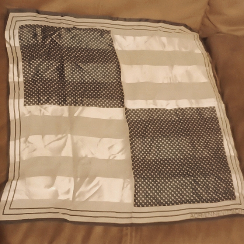 Adrian Vittandini silk pocket square
